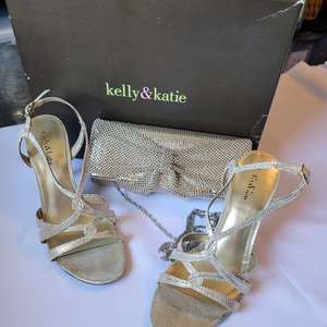 Kelly & Kate‎ Heels & Bag gold sandles Lulu townsend gold Metallic bag size 8